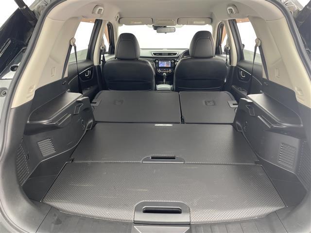 エクストレイル 20X エマージェンシーブレーキパッケージ 純正ナビ 全周囲カメラ シートヒーター 電動リアゲート 衝突被害軽減ブレーキ クルーズコントロール ETC 革巻きステアリング ルーフレール パートタイム4WD LEDライト スマートキー 禁煙車(33枚目)