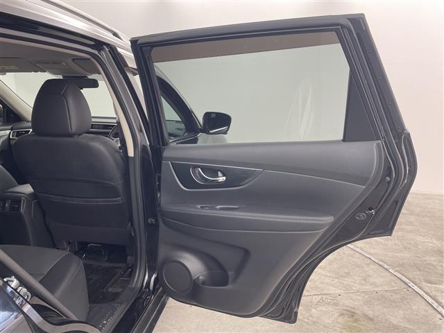 エクストレイル 20X エマージェンシーブレーキパッケージ 純正ナビ 全周囲カメラ シートヒーター 電動リアゲート 衝突被害軽減ブレーキ クルーズコントロール ETC 革巻きステアリング ルーフレール パートタイム4WD LEDライト スマートキー 禁煙車(39枚目)