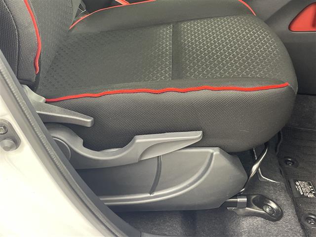 ライズ Z 純正ナビ バックカメラ シートヒーター 電動パーキングブレーキ 衝突被害軽減ブレーキ アダプティブクルーズコントロール 前後ドラレコ ETC LEDライト オートハイビーム スマートキー 禁煙車(31枚目)