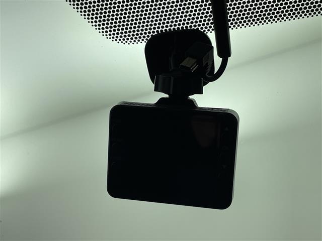 アクア Z 純正10.5型ナビ 全周囲カメラ フルセグTV アダクティブクルーズコントロール ブラインドスポットモニター 衝突被害軽減システム シートヒーター ハンドルヒーター パワーシート LED ETC 禁煙(15枚目)