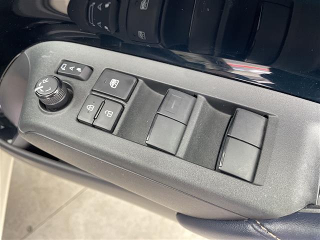 アクア Z 純正10.5型ナビ 全周囲カメラ フルセグTV アダクティブクルーズコントロール ブラインドスポットモニター 衝突被害軽減システム シートヒーター ハンドルヒーター パワーシート LED ETC 禁煙(25枚目)