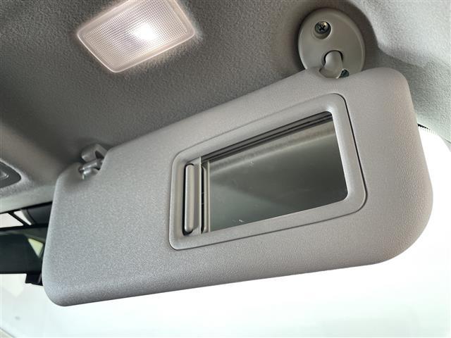 アクア Z 純正10.5型ナビ 全周囲カメラ フルセグTV アダクティブクルーズコントロール ブラインドスポットモニター 衝突被害軽減システム シートヒーター ハンドルヒーター パワーシート LED ETC 禁煙(26枚目)