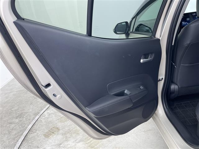 アクア Z 純正10.5型ナビ 全周囲カメラ フルセグTV アダクティブクルーズコントロール ブラインドスポットモニター 衝突被害軽減システム シートヒーター ハンドルヒーター パワーシート LED ETC 禁煙(41枚目)