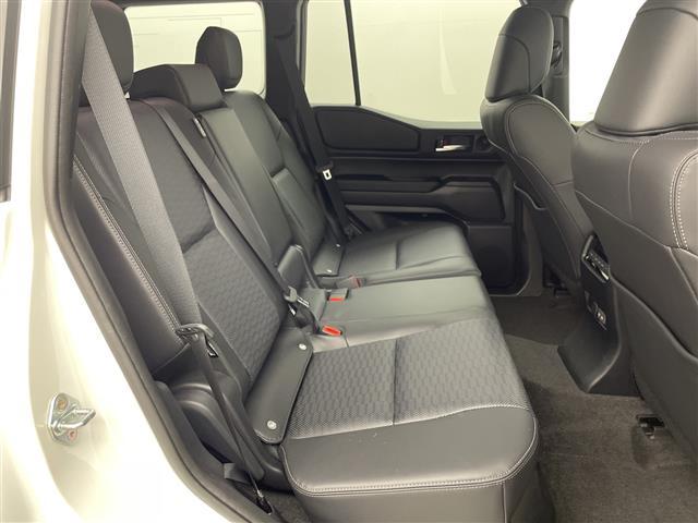 ランドクルーザー250 VX 純正12.3型ナビ 全周囲カメラ サンルーフ JBL ワイヤレス充電 アダクティブクルーズコントロール ハンドルヒーター 電動リアゲート デジタルインナーミラー ルーフレール ETC2.0 禁煙車(30枚目)