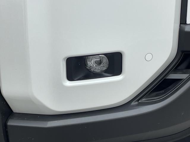 ランドクルーザー250 VX 純正12.3型ナビ 全周囲カメラ サンルーフ JBL ワイヤレス充電 アダクティブクルーズコントロール ハンドルヒーター 電動リアゲート デジタルインナーミラー ルーフレール ETC2.0 禁煙車(62枚目)