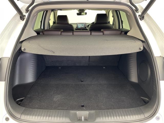 ＺＲ－Ｖ ｅ：ＨＥＶ　Ｚ　純正９型ナビ　ＢＯＳＥサウンド　バックカメラ　ワイヤレス充電　アダクティブクルーズコントロール　電動リアゲート　パドルシフト　レザーシート　前席シートヒーター　ＥＴＣ２．０　ＬＥＤライト　禁煙車（32枚目）