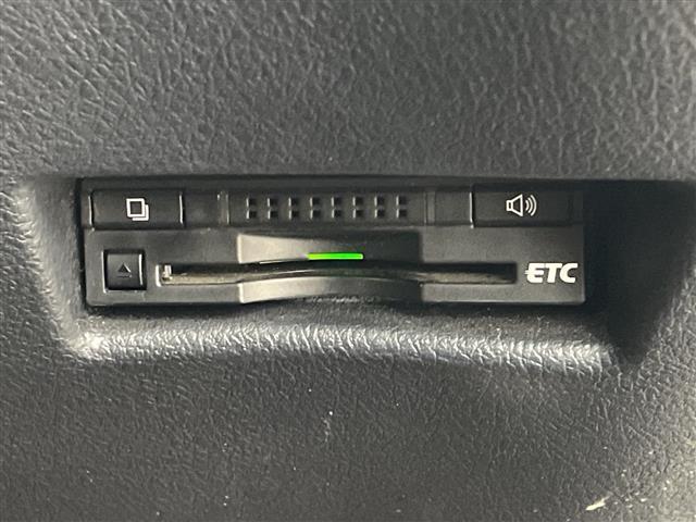 シエンタ G 純正7型ナビ フルセグTV バックカメラ 両側電動スライドドア 衝突被害軽減システム レーンアシスト ステアリグスイッチ オートマチックハイビーム LEDオートライト ETC スマートキー 禁煙車(6枚目)