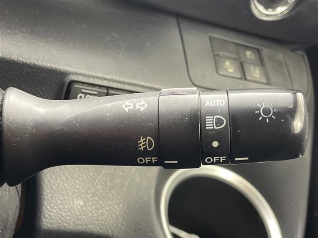 シエンタ G 純正7型ナビ フルセグTV バックカメラ 両側電動スライドドア 衝突被害軽減システム レーンアシスト ステアリグスイッチ オートマチックハイビーム LEDオートライト ETC スマートキー 禁煙車(21枚目)