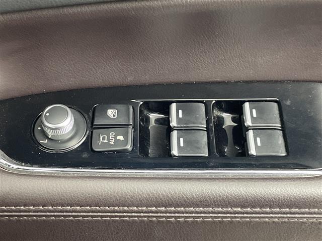 CX-8 XD Lパッケージ アルパイン後席モニター 純正ナビ BOSE 全周囲カメラ 衝突被害軽減システム アダプティブクルーズコントロール 電動リアゲート ハンドルヒーター シートヒーター LEDライト ETC 禁煙車(24枚目)