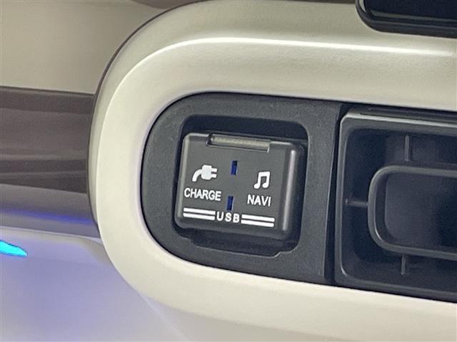 ムーヴキャンバス ストライプスGターボ 純正10型ナビ フルセグTV 全周囲カメラ 衝突被害軽減システム アダクティブクルーズコントロール 両側電動スライドドア シートヒーター ステアリングスイッチ プッシュスタート ETC LED 禁煙車(23枚目)