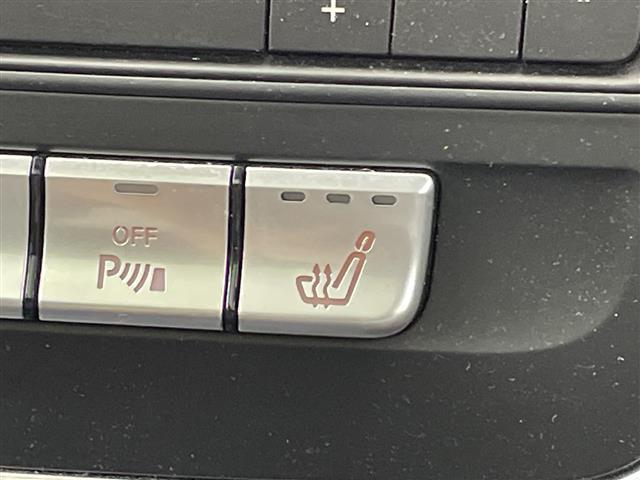 ＣＬＡクラス ＣＬＡ２２０　４マチック（8枚目）