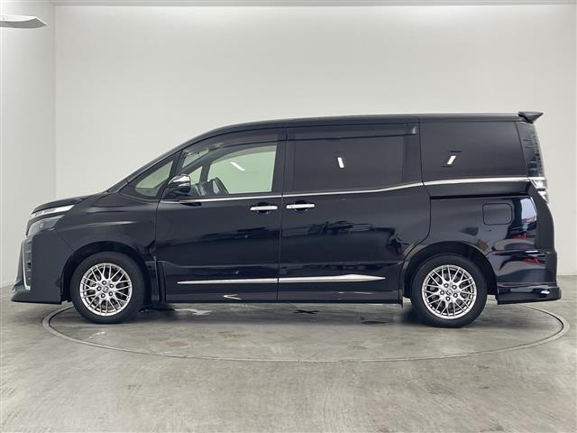 ヴォクシー ハイブリッドZS 煌III TRDフルエアロ アルパイン11型ナビ HDMI フルセグ バックカメラ 両側電動スライドドア シートヒーター 衝突被害軽減ブレーキ クルーズコントロール 前後ドラレコ ETC LED スマートキー(19枚目)