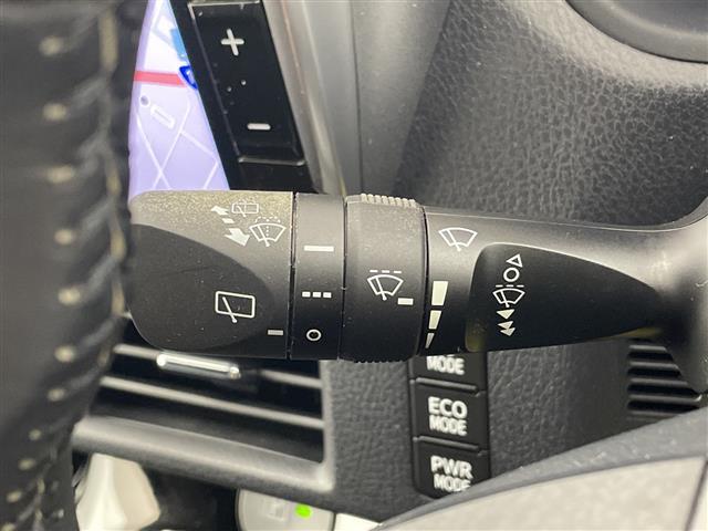 ヴォクシー ハイブリッドZS 煌III TRDフルエアロ アルパイン11型ナビ HDMI フルセグ バックカメラ 両側電動スライドドア シートヒーター 衝突被害軽減ブレーキ クルーズコントロール 前後ドラレコ ETC LED スマートキー(25枚目)