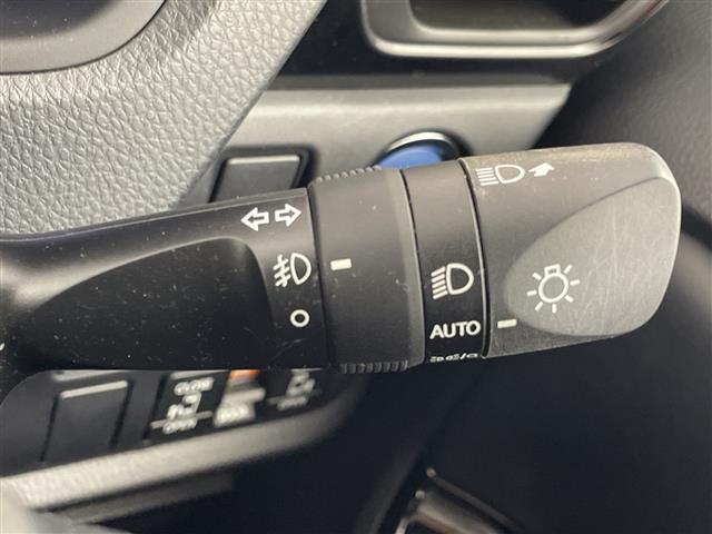 ヴォクシー ハイブリッドZS 煌III TRDフルエアロ アルパイン11型ナビ HDMI フルセグ バックカメラ 両側電動スライドドア シートヒーター 衝突被害軽減ブレーキ クルーズコントロール 前後ドラレコ ETC LED スマートキー(27枚目)