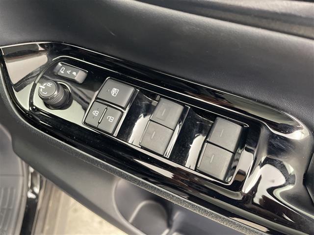 ヴォクシー ハイブリッドZS 煌III TRDフルエアロ アルパイン11型ナビ HDMI フルセグ バックカメラ 両側電動スライドドア シートヒーター 衝突被害軽減ブレーキ クルーズコントロール 前後ドラレコ ETC LED スマートキー(29枚目)