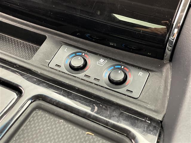 アルファード 2.5S Cパッケージ サンルーフ 純正ディスプレイオーディオ 純正12.1型後席モニター バックカメラ シートベンチレーション 両側電動スライドドア デジタルインナーミラー LED BSM ETC スマートキー 禁煙車(11枚目)