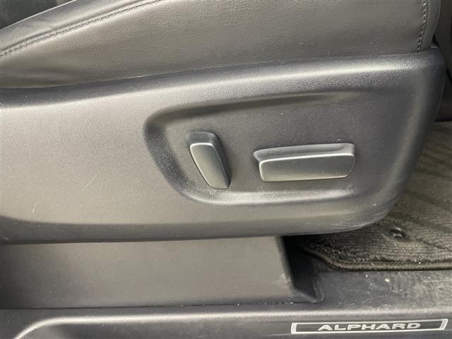 アルファード 2.5S Cパッケージ サンルーフ 純正ディスプレイオーディオ 純正12.1型後席モニター バックカメラ シートベンチレーション 両側電動スライドドア デジタルインナーミラー LED BSM ETC スマートキー 禁煙車(32枚目)
