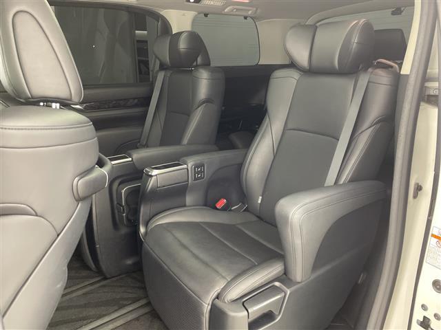 アルファード 2.5S Cパッケージ サンルーフ 純正ディスプレイオーディオ 純正12.1型後席モニター バックカメラ シートベンチレーション 両側電動スライドドア デジタルインナーミラー LED BSM ETC スマートキー 禁煙車(34枚目)