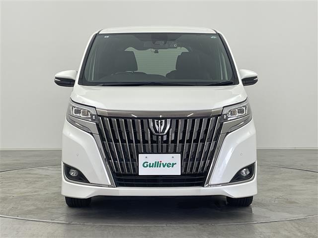 エスクァイア Gi プレミアムパッケージ ブラックテーラード 純正9型ナビ 純正12.1型後席モニター バックカメラ 衝突被害軽減ブレーキ 両側電動スライドドア 前後ドラレコ ビルトインETC ハーフレザーシート シートヒーター ハンドルヒーター LED 禁煙車(18枚目)