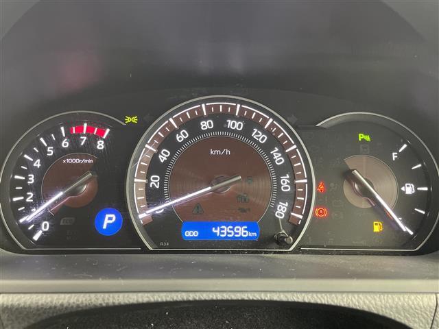 エスクァイア Gi プレミアムパッケージ ブラックテーラード 純正9型ナビ 純正12.1型後席モニター バックカメラ 衝突被害軽減ブレーキ 両側電動スライドドア 前後ドラレコ ビルトインETC ハーフレザーシート シートヒーター ハンドルヒーター LED 禁煙車(26枚目)