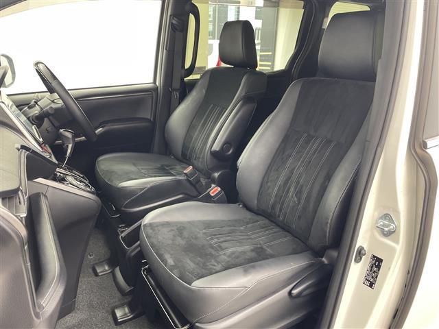 エスクァイア Gi プレミアムパッケージ ブラックテーラード 純正9型ナビ 純正12.1型後席モニター バックカメラ 衝突被害軽減ブレーキ 両側電動スライドドア 前後ドラレコ ビルトインETC ハーフレザーシート シートヒーター ハンドルヒーター LED 禁煙車(34枚目)