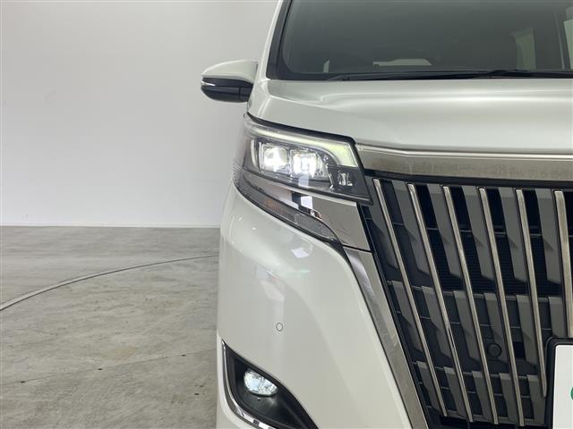 エスクァイア Gi プレミアムパッケージ ブラックテーラード 純正9型ナビ 純正12.1型後席モニター バックカメラ 衝突被害軽減ブレーキ 両側電動スライドドア 前後ドラレコ ビルトインETC ハーフレザーシート シートヒーター ハンドルヒーター LED 禁煙車(43枚目)