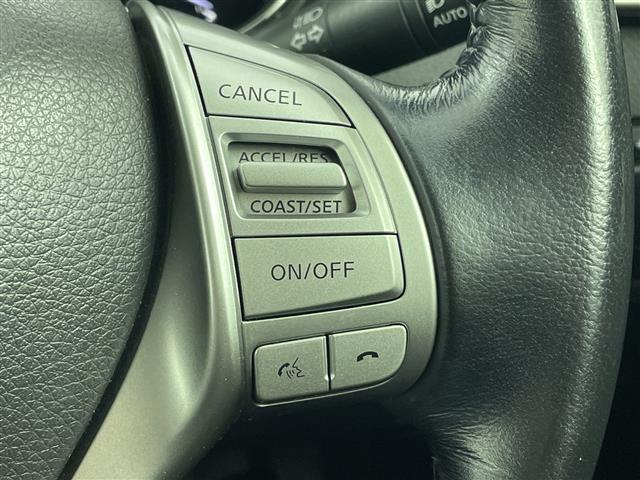 エクストレイル 20Xt エマージェンシーブレーキパッケージ 純正ナビ フルセグTV 全周囲カメラ 電動リアゲート ダウンヒルアシストコントロール レザーシート シートヒーター エアーシート ステアリングスイッチ クルーズコントロール ビルトインETC 禁煙車(6枚目)