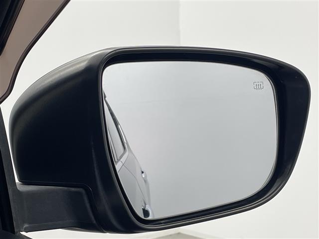 エクストレイル 20Xt エマージェンシーブレーキパッケージ 純正ナビ フルセグTV 全周囲カメラ 電動リアゲート ダウンヒルアシストコントロール レザーシート シートヒーター エアーシート ステアリングスイッチ クルーズコントロール ビルトインETC 禁煙車(25枚目)