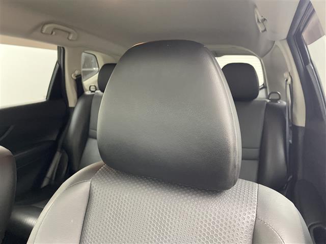 エクストレイル 20Xt エマージェンシーブレーキパッケージ 純正ナビ フルセグTV 全周囲カメラ 電動リアゲート ダウンヒルアシストコントロール レザーシート シートヒーター エアーシート ステアリングスイッチ クルーズコントロール ビルトインETC 禁煙車(31枚目)