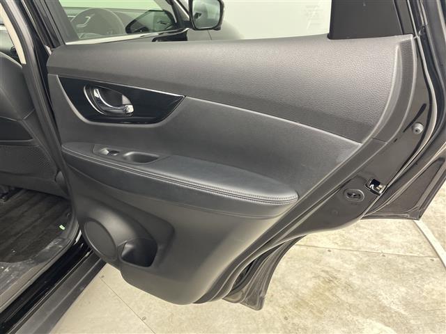 エクストレイル 20Xt エマージェンシーブレーキパッケージ 純正ナビ フルセグTV 全周囲カメラ 電動リアゲート ダウンヒルアシストコントロール レザーシート シートヒーター エアーシート ステアリングスイッチ クルーズコントロール ビルトインETC 禁煙車(39枚目)