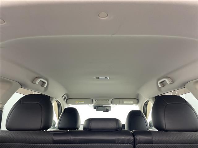 エクストレイル 20Xt エマージェンシーブレーキパッケージ 純正ナビ フルセグTV 全周囲カメラ 電動リアゲート ダウンヒルアシストコントロール レザーシート シートヒーター エアーシート ステアリングスイッチ クルーズコントロール ビルトインETC 禁煙車(41枚目)