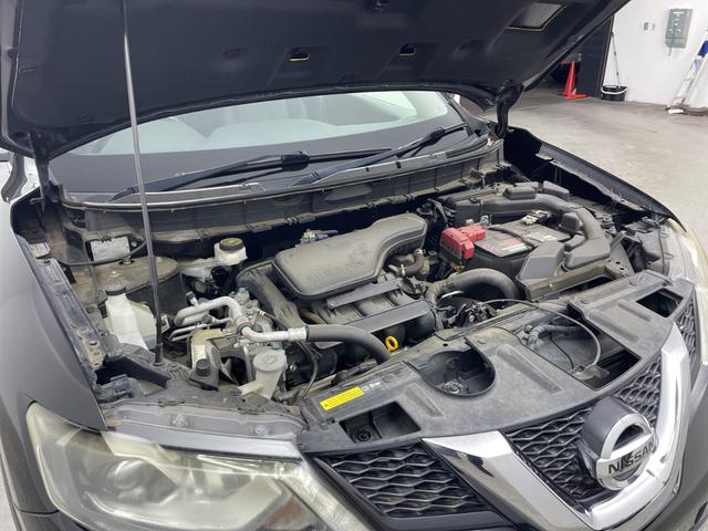 エクストレイル 20Xt エマージェンシーブレーキパッケージ 純正ナビ フルセグTV 全周囲カメラ 電動リアゲート ダウンヒルアシストコントロール レザーシート シートヒーター エアーシート ステアリングスイッチ クルーズコントロール ビルトインETC 禁煙車(79枚目)