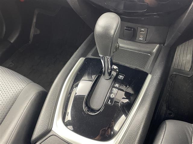 エクストレイル 20Xtt エマージェンシーブレーキパッケージ 純正ナビ 4WD 全周囲カメラ 電動リアゲート クルーズコントロール BSM レーンキープアシスト 前後ドラレコ ETC 前席シートヒーター ダウンヒルアシスト コーナーセンサー スマートキ 禁煙車(20枚目)