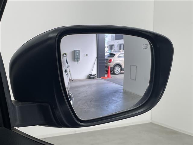 エクストレイル 20Xtt エマージェンシーブレーキパッケージ 純正ナビ 4WD 全周囲カメラ 電動リアゲート クルーズコントロール BSM レーンキープアシスト 前後ドラレコ ETC 前席シートヒーター ダウンヒルアシスト コーナーセンサー スマートキ 禁煙車(27枚目)