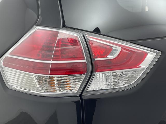 エクストレイル 20Xtt エマージェンシーブレーキパッケージ 純正ナビ 4WD 全周囲カメラ 電動リアゲート クルーズコントロール BSM レーンキープアシスト 前後ドラレコ ETC 前席シートヒーター ダウンヒルアシスト コーナーセンサー スマートキ 禁煙車(77枚目)