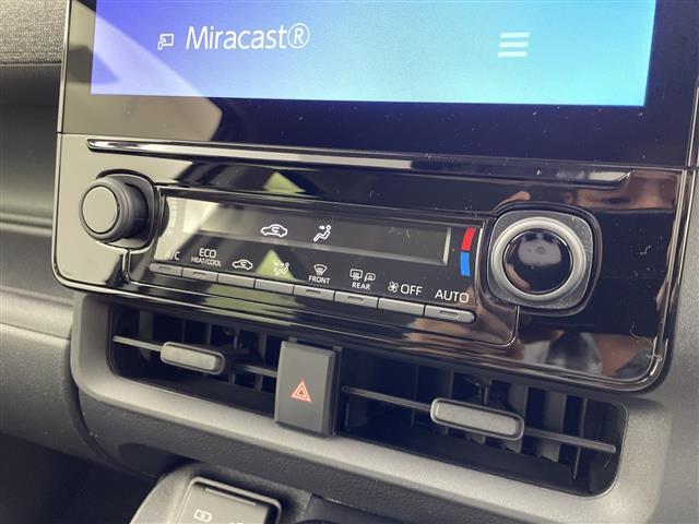 シエンタ ハイブリッドZ 登録済未使用車 純正10.5型ナビ 全周囲カメラ 両側電動スライド アダプティブクルーズコントロール 衝突被害軽減ブレーキ ビルトインETC ステアリングヒーター BSM LED スマートキー 禁煙車(23枚目)