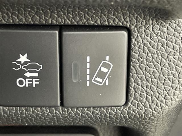 フリードハイブリッド ハイブリッド・ＥＸ　純正７インチナビ　両側パワースライドドア　クルーズコントロール　ハーフレザーシート　シートヒーター　コーナーセンサー　レーンキープアシスト　衝突軽減　横滑り防止　ＥＴＣ　純正ドラレコ　禁煙車（5枚目）