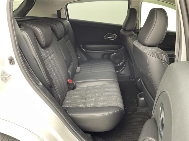 ヴェゼル ハイブリッドZ 純正7型ナビ ワンセグTV バックカメラ シートヒーター ハーフレザーシート クルーズコントロール パドルシフト ステアリングスイッチ プッシュスタート スタッドレスタイヤ4本積込 ETC 禁煙車(29枚目)