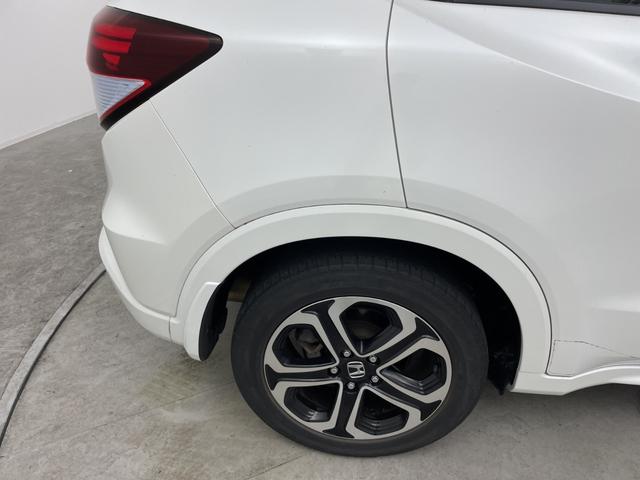 ヴェゼル ハイブリッドZ 純正7型ナビ ワンセグTV バックカメラ シートヒーター ハーフレザーシート クルーズコントロール パドルシフト ステアリングスイッチ プッシュスタート スタッドレスタイヤ4本積込 ETC 禁煙車(57枚目)