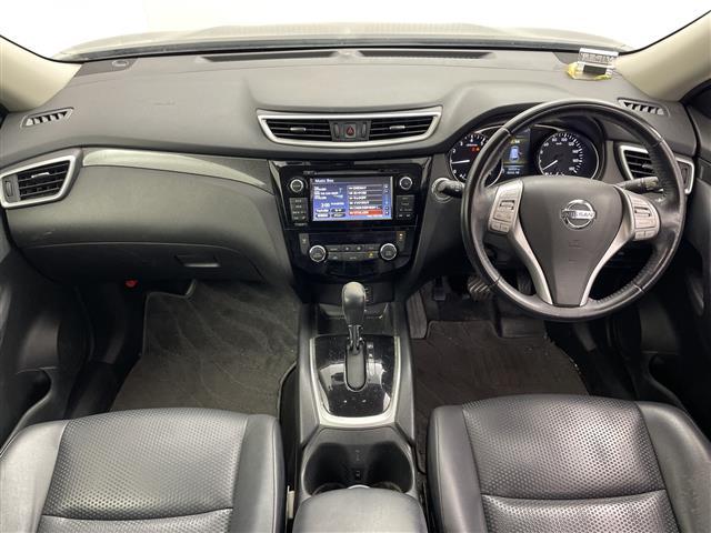 エクストレイル 20Xt エマージェンシーブレーキパッケージ 純正メーカー7型ナビ フルセグTV 全周囲カメラ 衝突被害軽減システム ブラインドスポットモニター シートヒーター 革巻きステアリング 車線逸脱機能 LEDオートライト ETC スマートキー 禁煙車(2枚目)