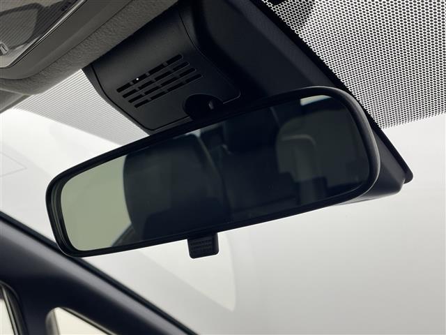 エスクァイア Ｇｉ　純正ナビ　両側電動スライドドア　クルーズコントロール　ハーフレザーシート　ウッドコンビステア　前席シートヒーター　衝突被害軽減ブレーキ　レーンキープアシスト　ＥＴＣ　ＬＥＤ　オートハイビーム　禁煙（24枚目）