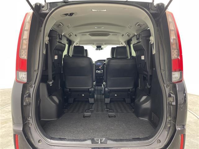 エスクァイア Ｇｉ　純正ナビ　両側電動スライドドア　クルーズコントロール　ハーフレザーシート　ウッドコンビステア　前席シートヒーター　衝突被害軽減ブレーキ　レーンキープアシスト　ＥＴＣ　ＬＥＤ　オートハイビーム　禁煙（39枚目）