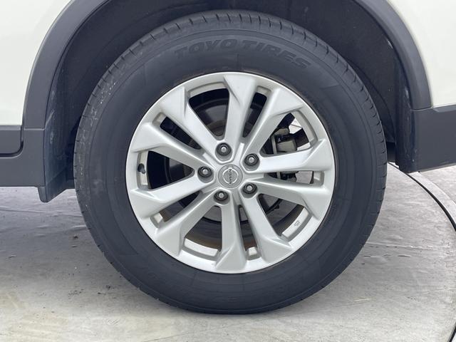 エクストレイル 20X エマージェンシーブレーキパッケージ 純正ナビ 全周囲カメラ 衝突被害軽減ブレーキ 前席シートヒーター クリアランスソナー ダウンヒルアシスト BSM クルーズコントロール レーンキープアシスト ドラレコ ビルトインETC LED 禁煙車(70枚目)