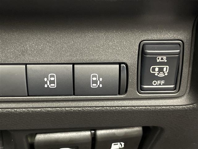 セレナ e-パワー ハイウェイスターV 登録済未使用車 純正12.3型ナビ 純正11型後席モニター 両側電動スライドドア プロパイロット ワイヤレス充電 全周囲カメラ デジタルインナーミラー BMS レーンキープアシスト ETC 禁煙車(8枚目)