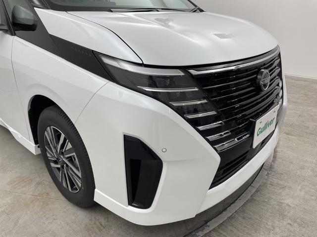 セレナ e-パワー ハイウェイスターV 登録済未使用車 純正12.3型ナビ 純正11型後席モニター 両側電動スライドドア プロパイロット ワイヤレス充電 全周囲カメラ デジタルインナーミラー BMS レーンキープアシスト ETC 禁煙車(53枚目)