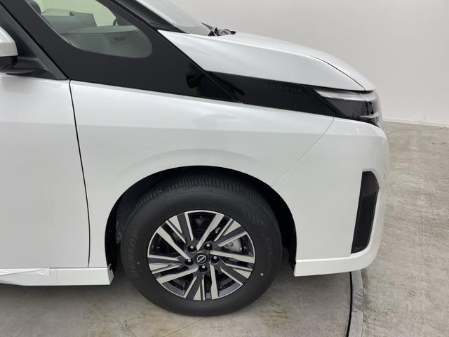 セレナ e-パワー ハイウェイスターV 登録済未使用車 純正12.3型ナビ 純正11型後席モニター 両側電動スライドドア プロパイロット ワイヤレス充電 全周囲カメラ デジタルインナーミラー BMS レーンキープアシスト ETC 禁煙車(55枚目)