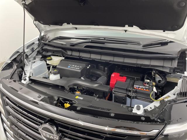 セレナ e-パワー ハイウェイスターV 登録済未使用車 純正12.3型ナビ 純正11型後席モニター 両側電動スライドドア プロパイロット ワイヤレス充電 全周囲カメラ デジタルインナーミラー BMS レーンキープアシスト ETC 禁煙車(80枚目)