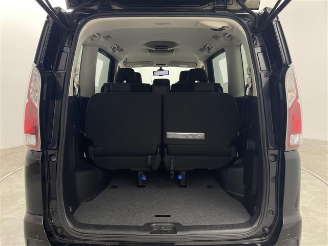 セレナ ハイウェイスター 純正11型後席モニター 純正9型ナビ フルセグTV 全周囲カメラ デジタルインナーミラー アダプティブクルーズコントロール 衝突被害軽減システム 両側電動スライドドア 電動パーキング ETC 禁煙車(33枚目)