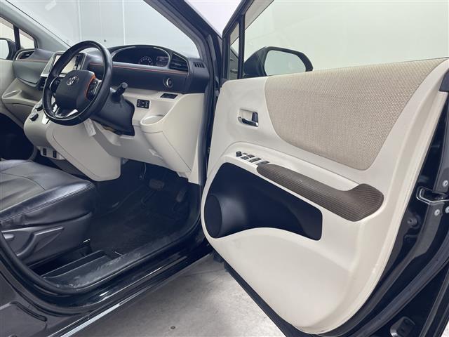 シエンタ G モデリスタエアロ ナビ バックカメラ 両側電動スライドドア 衝突被害軽減ブレーキ プリクラッシュセーフティ レーンキープアシスト オートハイビーム フォグ フルセグTV スマートキー 禁煙車(40枚目)