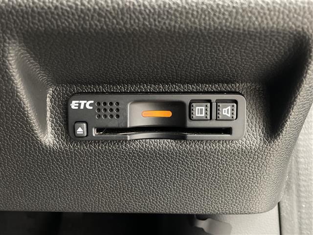 フリード G・ホンダセンシング 社外7型ナビ フルセグTV 衝突被害軽減システム 両側電動スライドドア ハーフレザーシート ステアリングスイッチ クルーズコントロール 横滑り防止機能 LEDライト ビルトインETC スマートキー(8枚目)